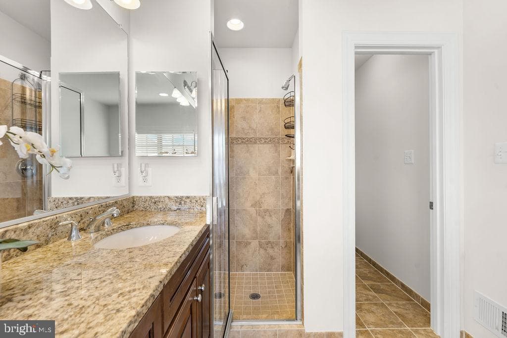 13405 Frontgate Drive photo 40