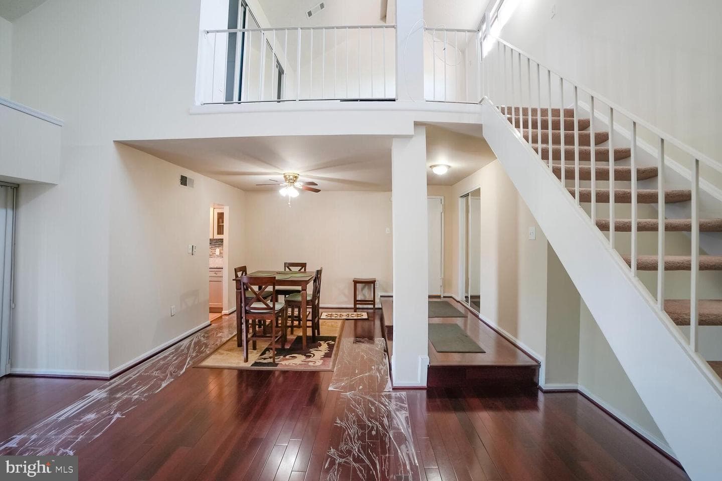 15708 Dorset Road #304 photo 1