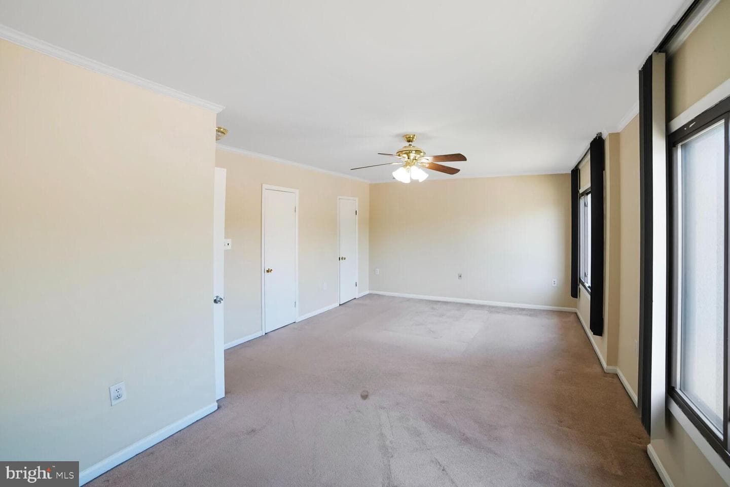 15708 Dorset Road #304 photo 18