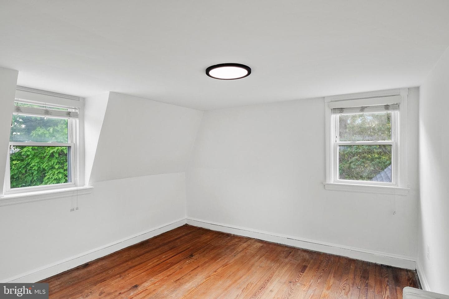 10306 Cleary Lane photo 35