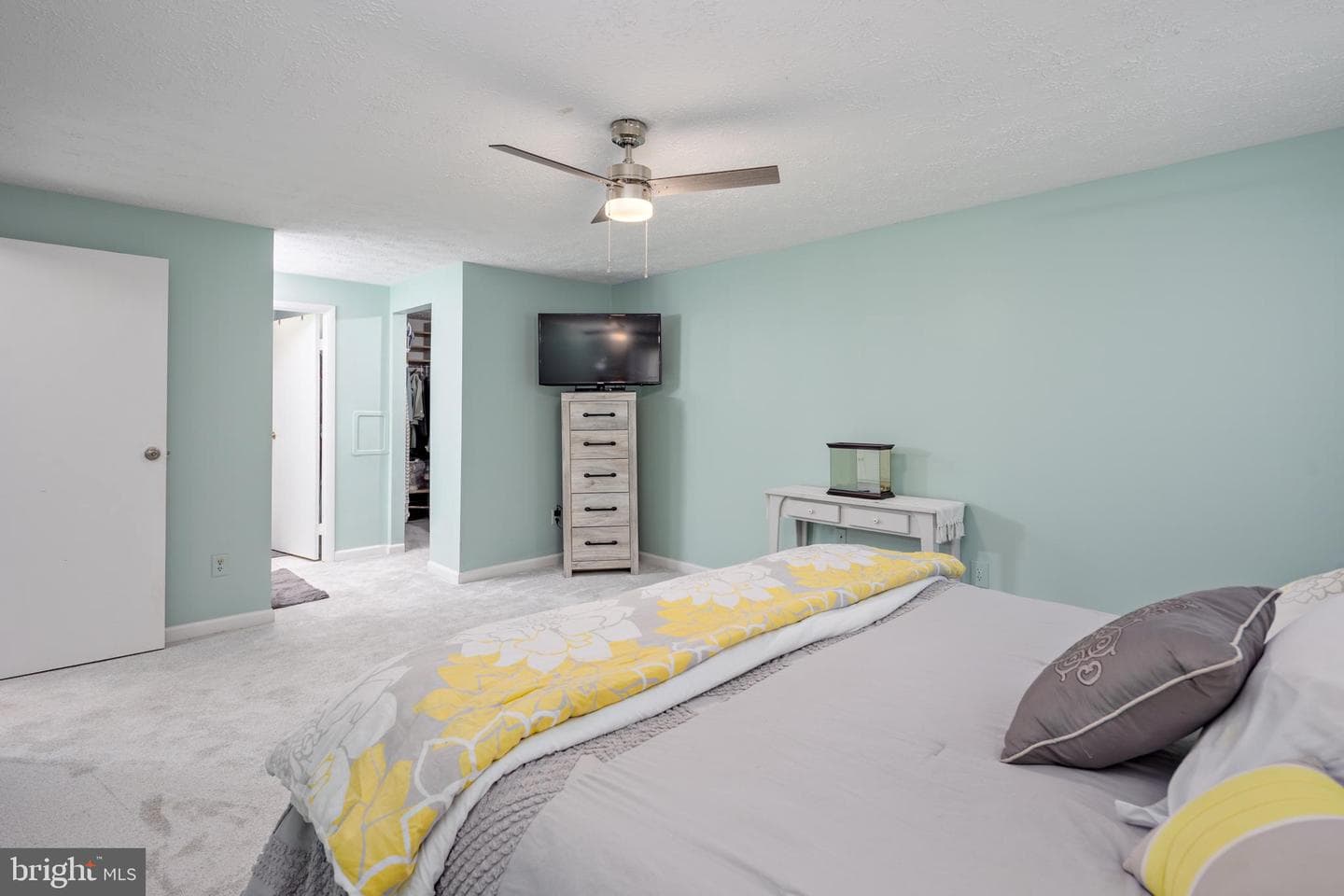 12910 Mayflower Lane photo 20
