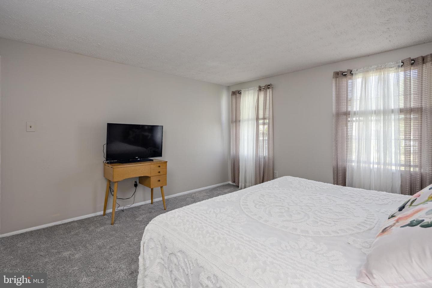 12910 Mayflower Lane photo 27