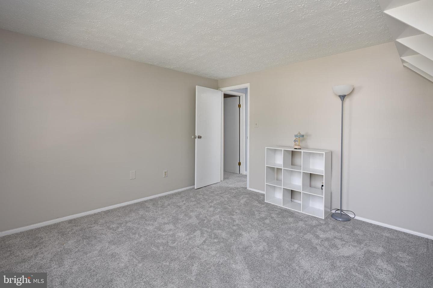 12910 Mayflower Lane photo 32
