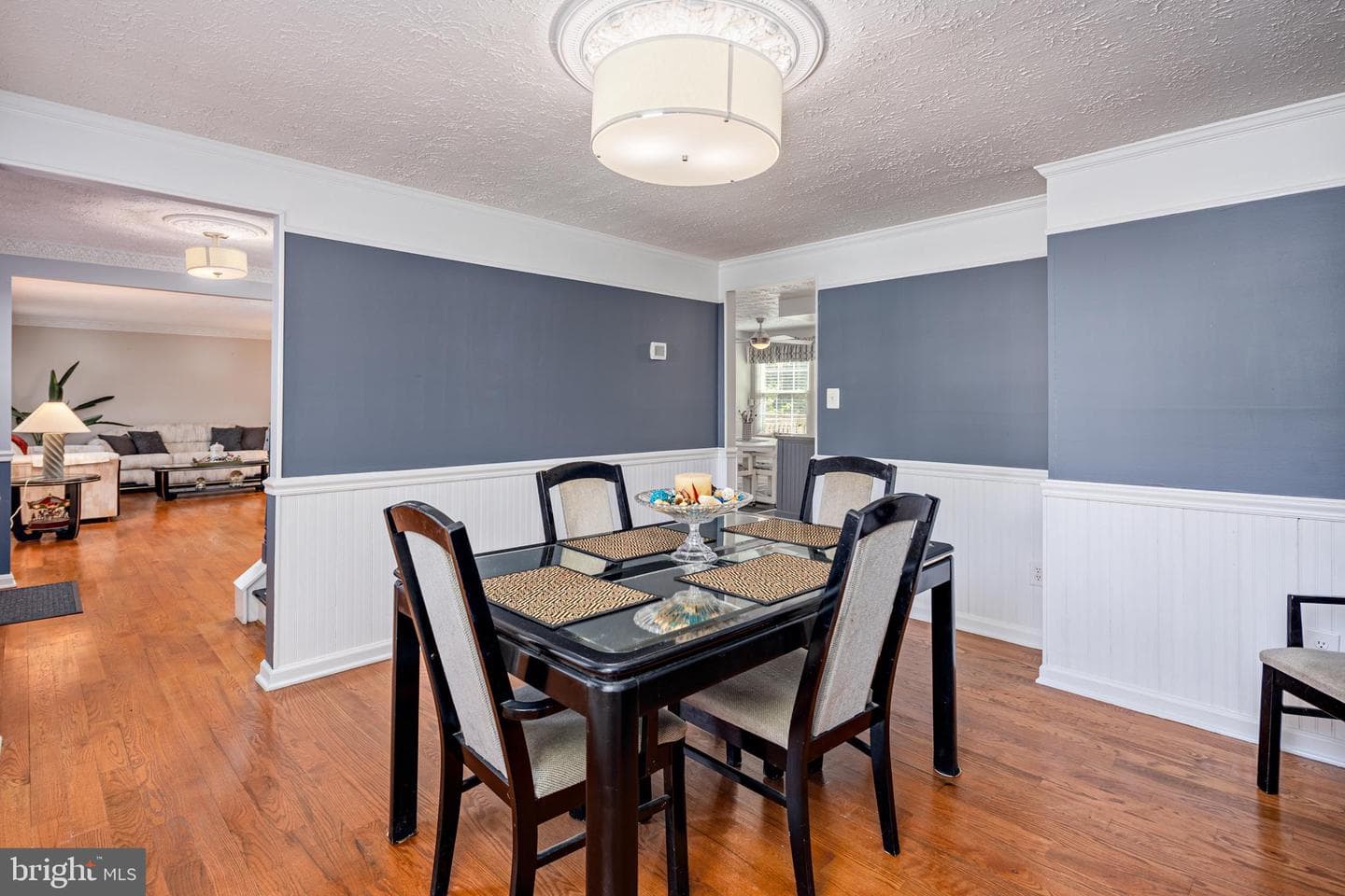 12910 Mayflower Lane photo 8