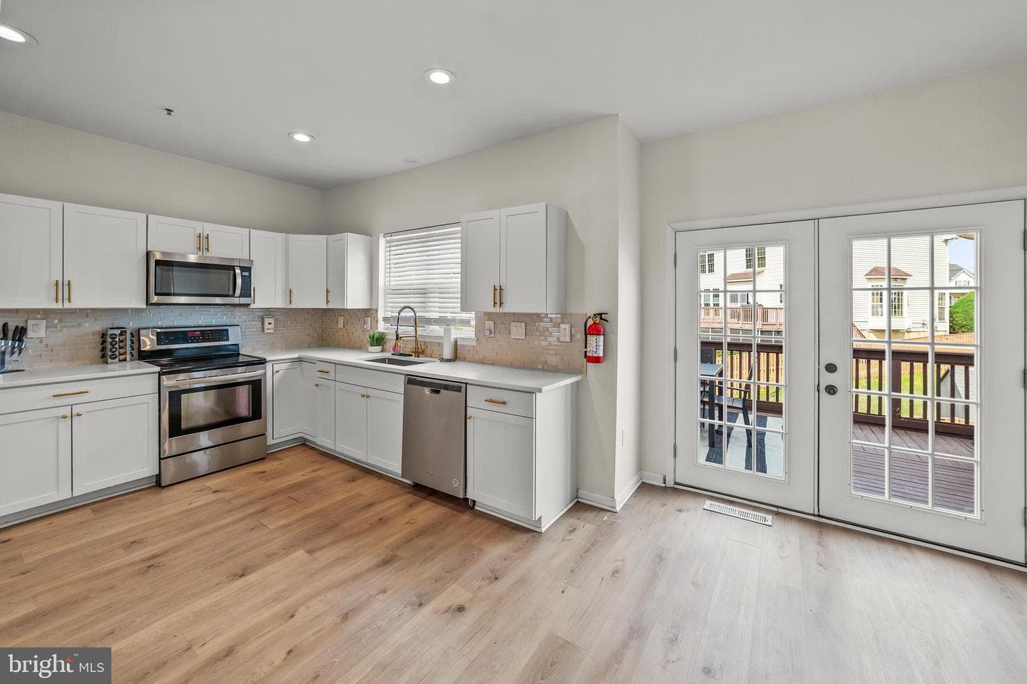 8303 Dillionstone Court photo 14