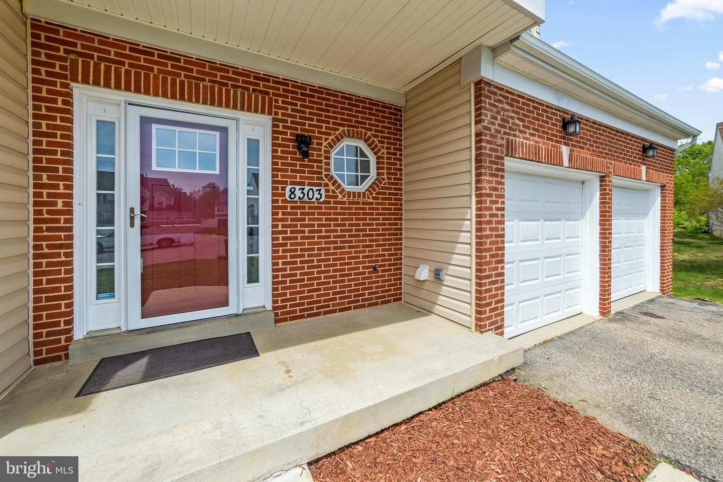 8303 Dillionstone Court photo 3