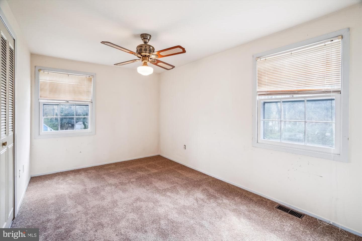 3912 Winchester Lane photo 35