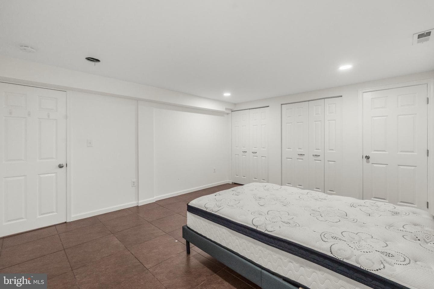 2124 Weber Drive photo 17