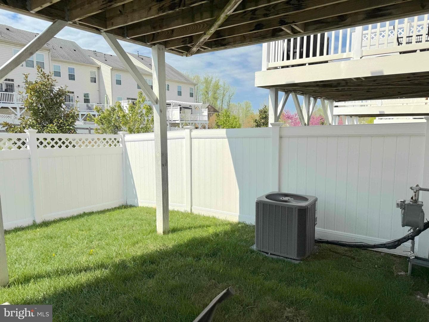 15612 Burford Lane photo 24