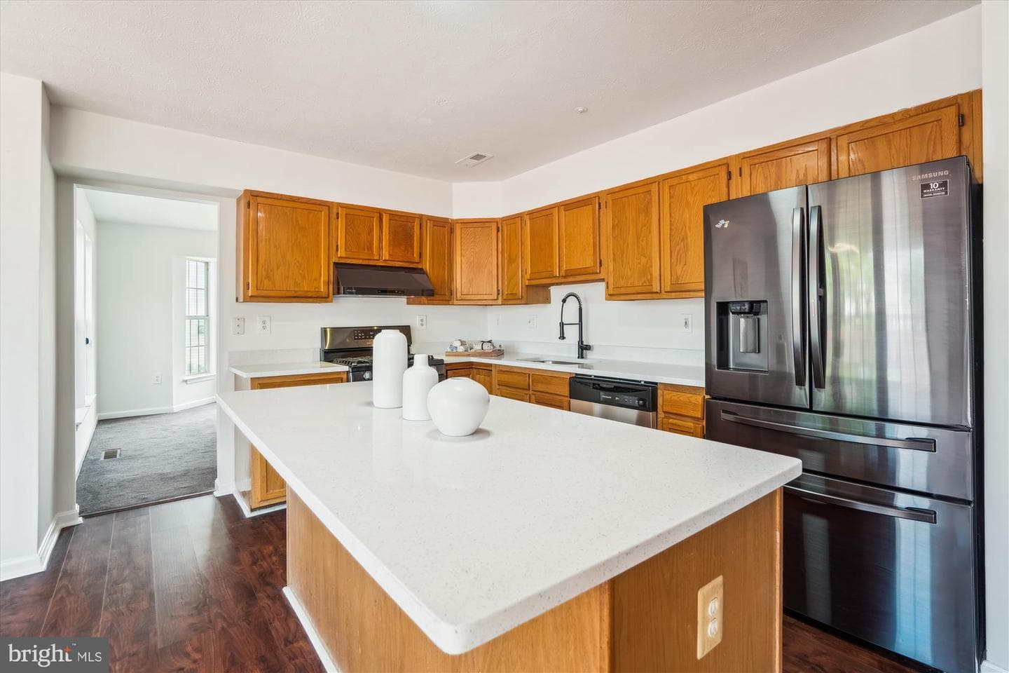 7406 Castle Rock Drive photo 10