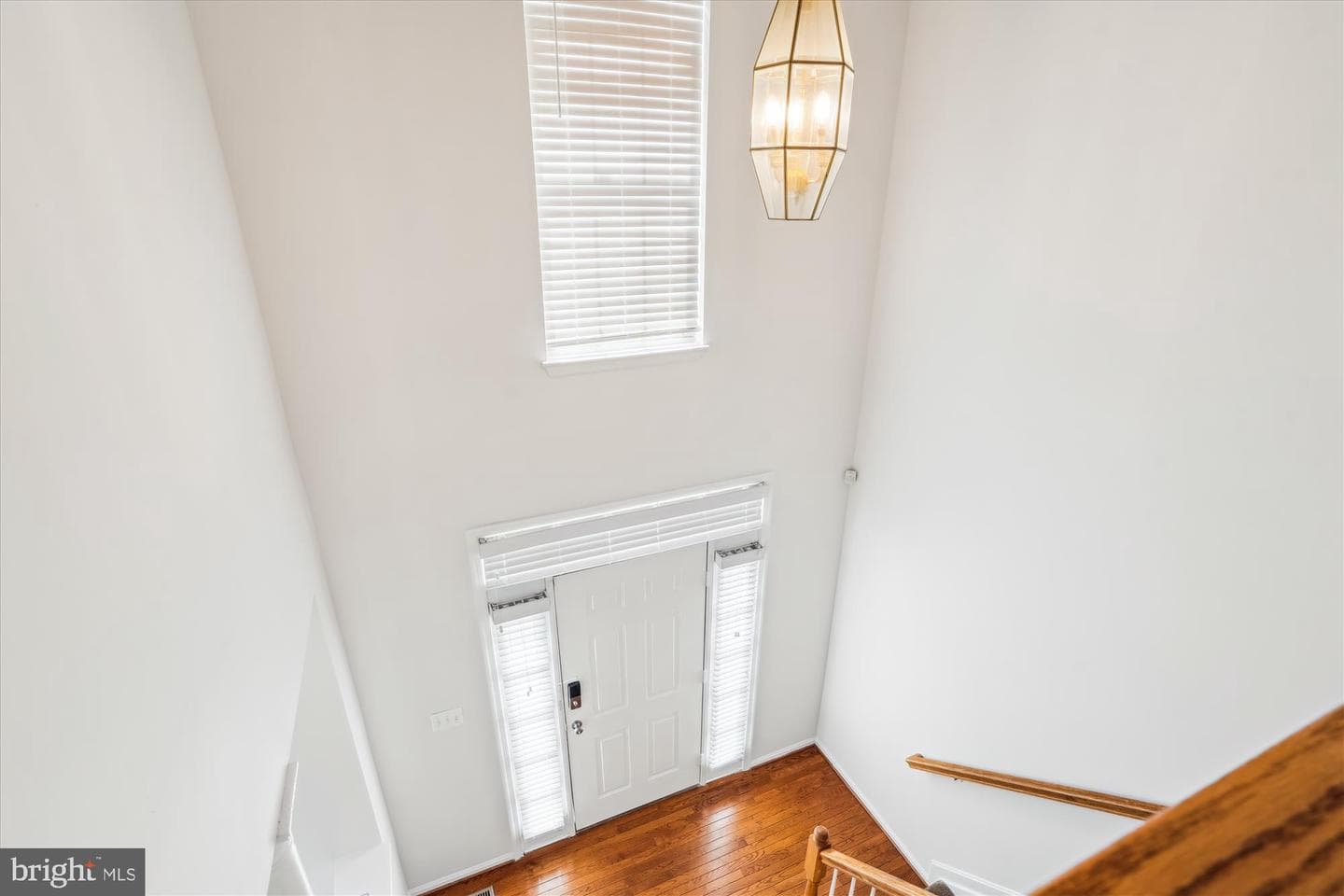 7406 Castle Rock Drive photo 16
