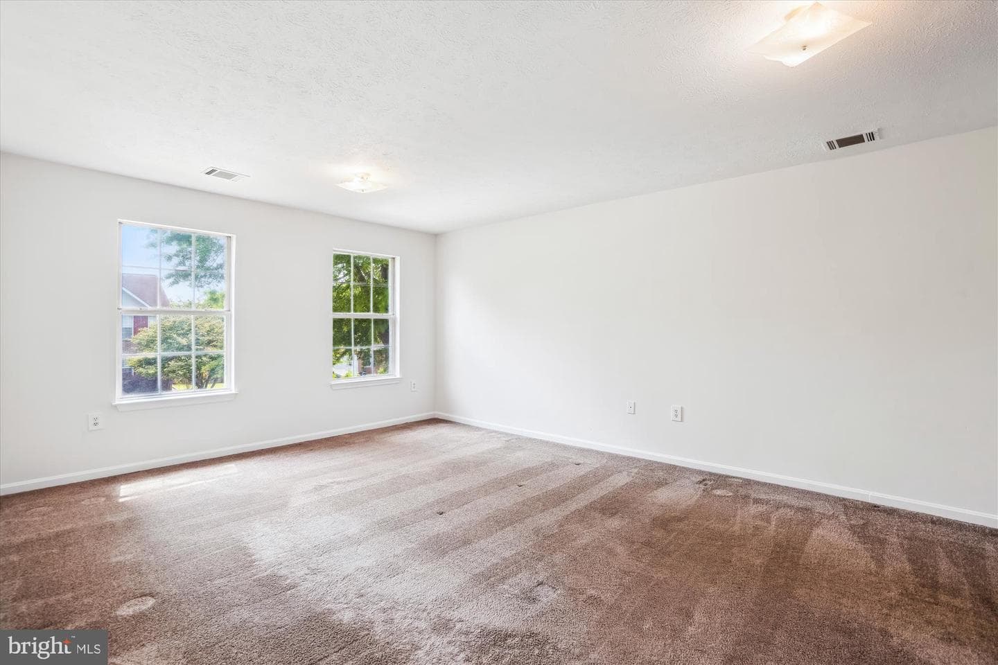 7406 Castle Rock Drive photo 18