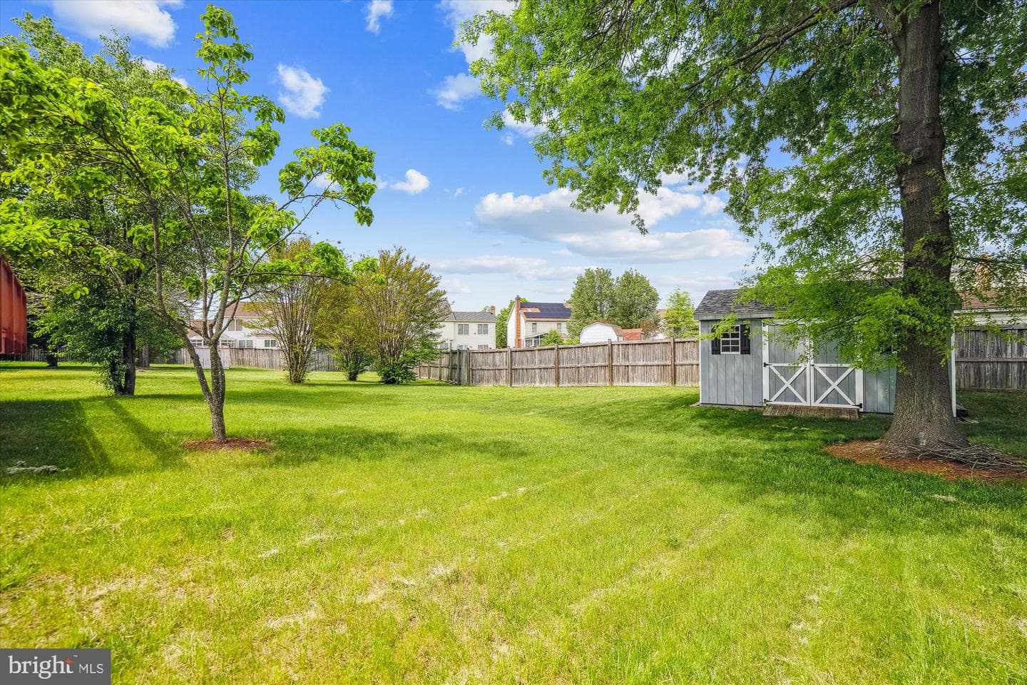 7406 Castle Rock Drive photo 3