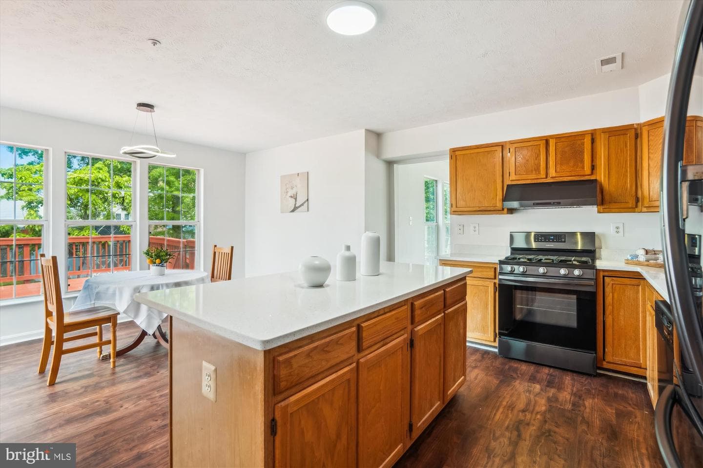 7406 Castle Rock Drive photo 9