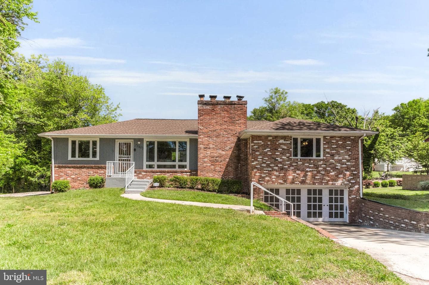2300 Foster Place