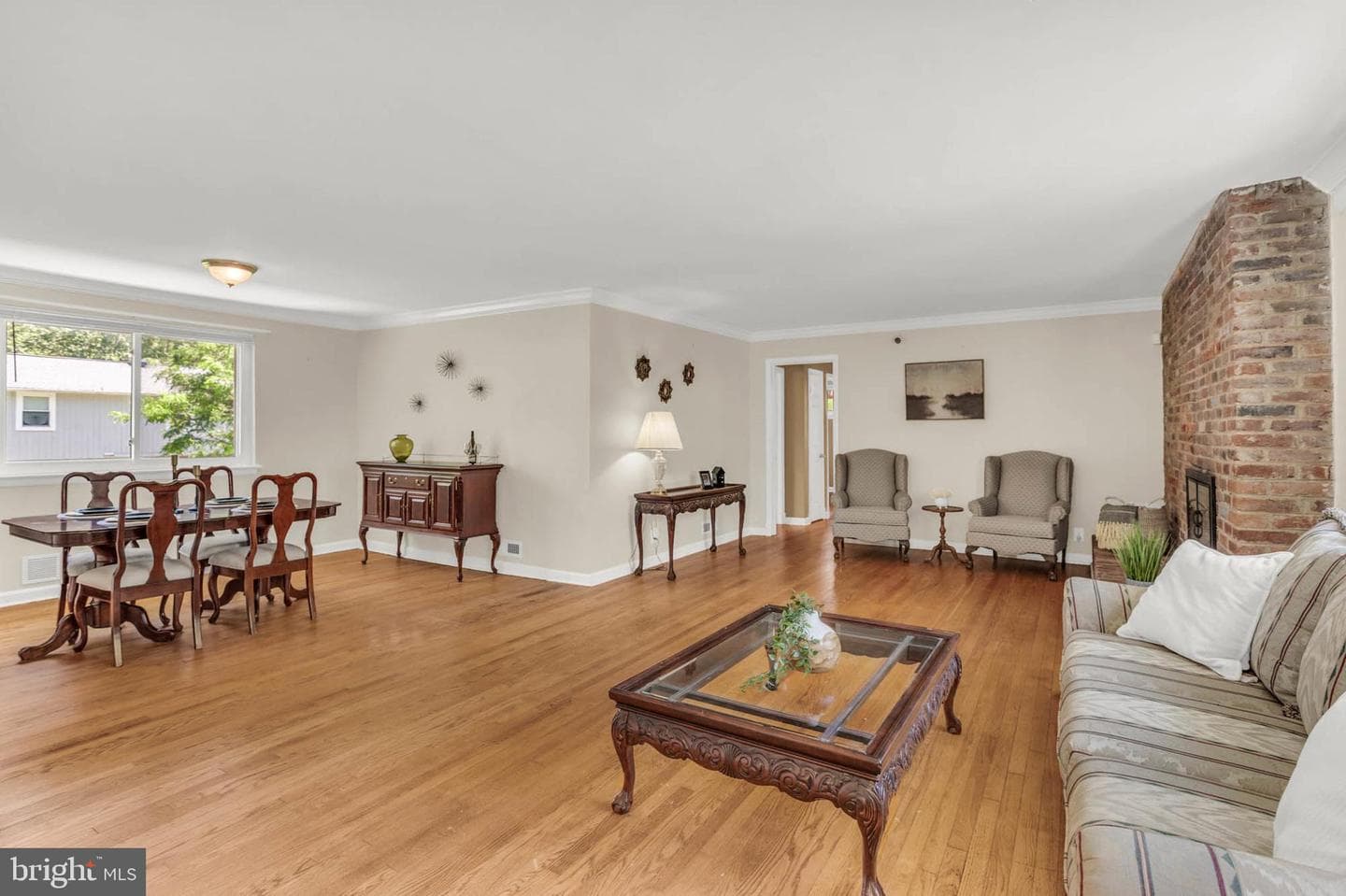 2300 Foster Place photo 12