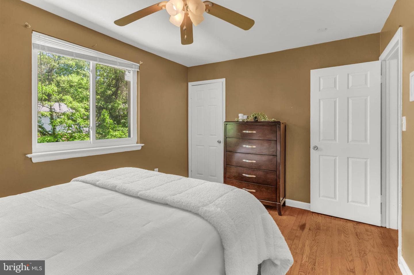 2300 Foster Place photo 19