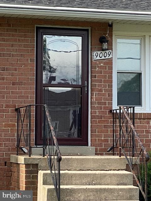 9009 Susan Lane photo 2