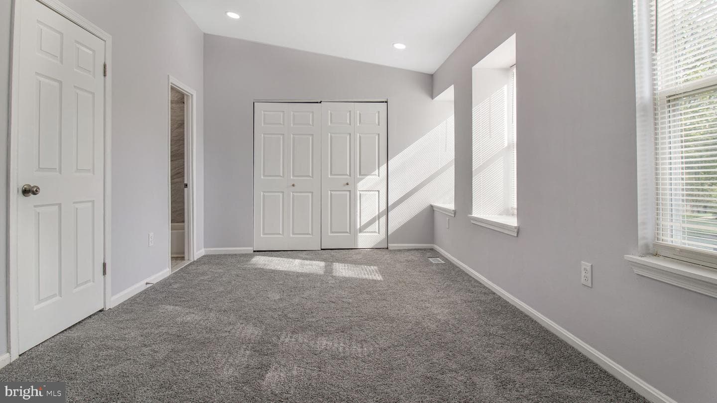 5757 Falkland Place photo 31