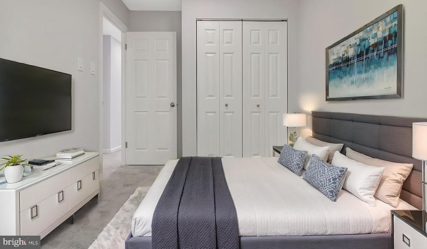 5757 Falkland Place photo 45