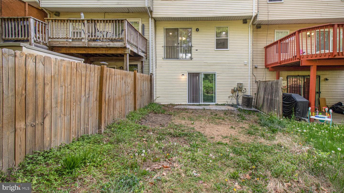 5757 Falkland Place photo 46
