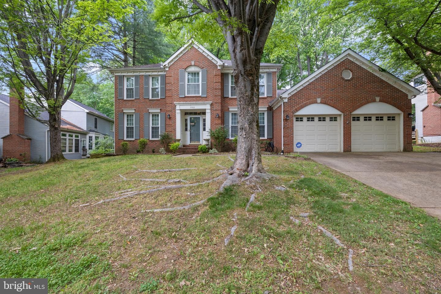 5502 Lakeford Lane photo 1