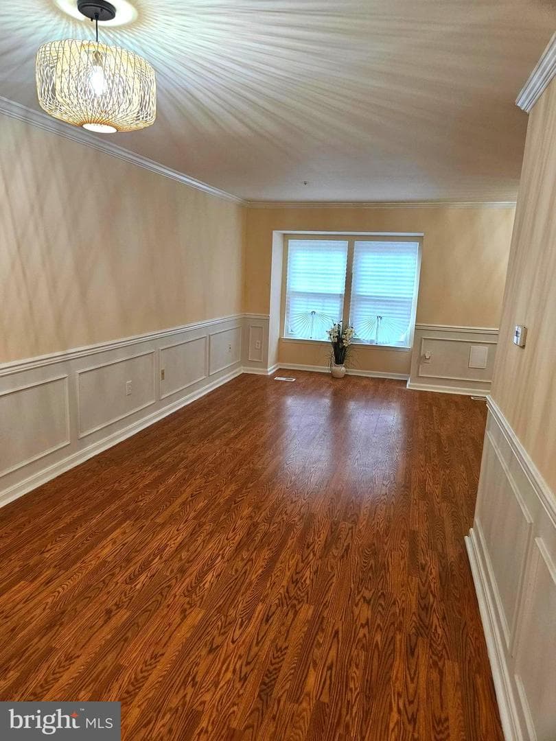 1605 Lorton Avenue photo 3