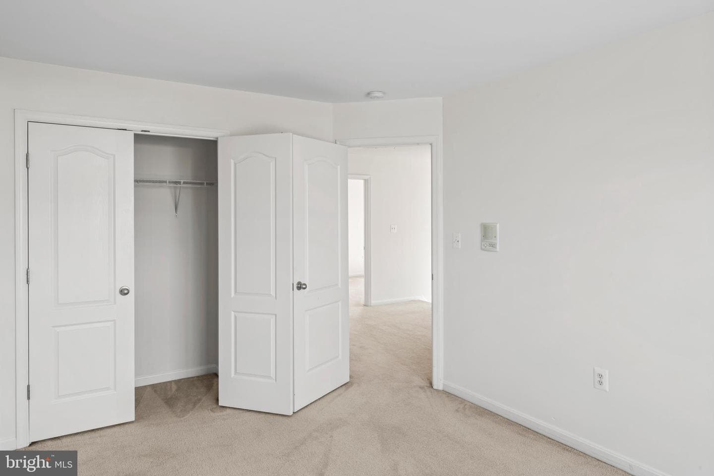 13910 Owings Avenue photo 22