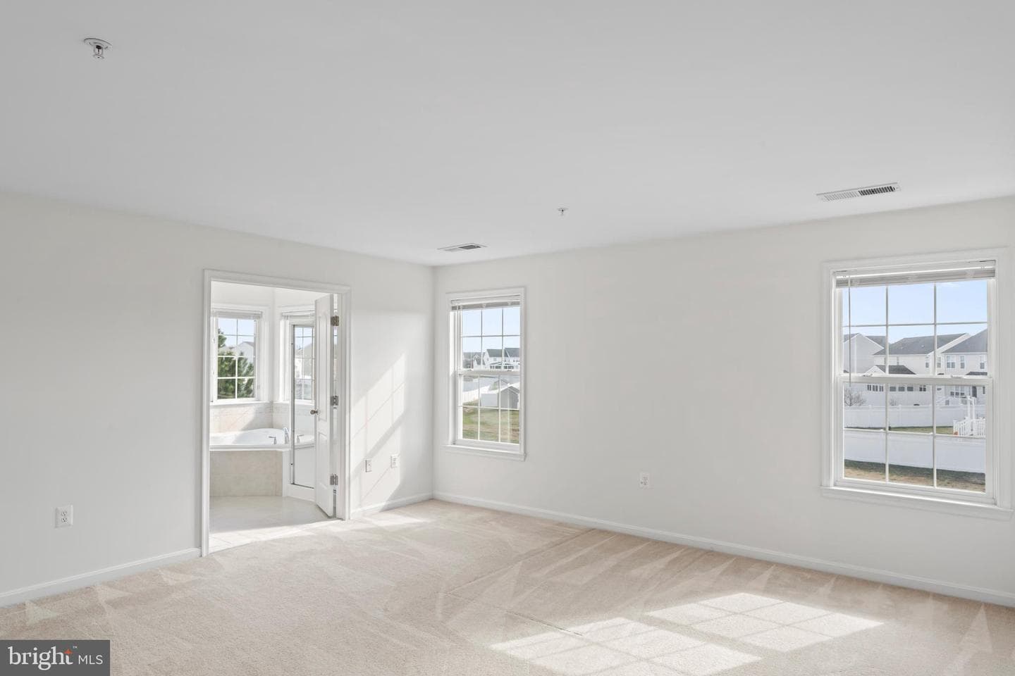 13910 Owings Avenue photo 31
