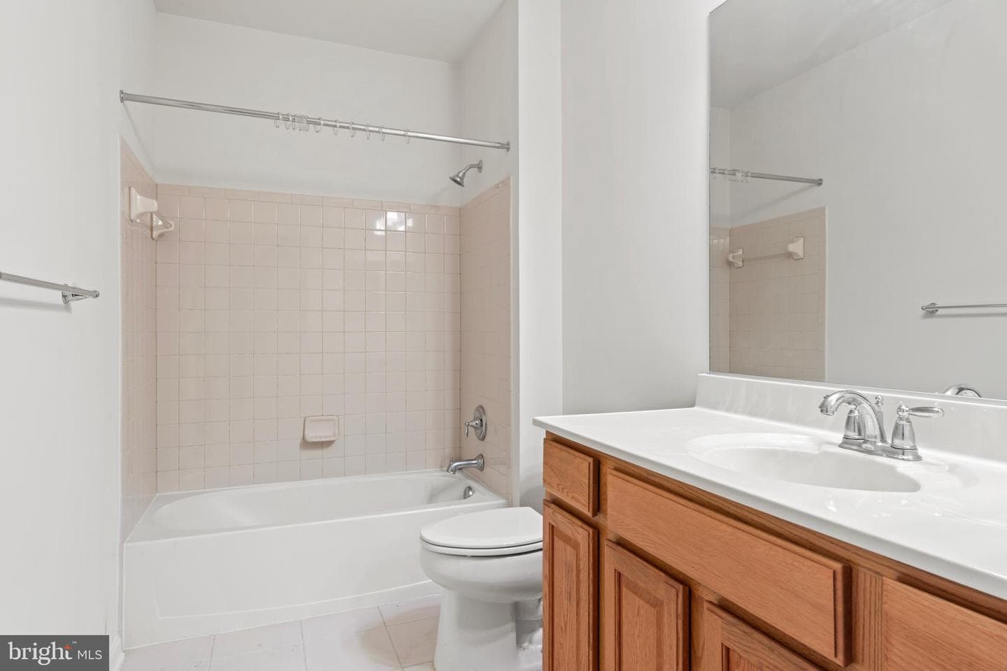 13910 Owings Avenue photo 38