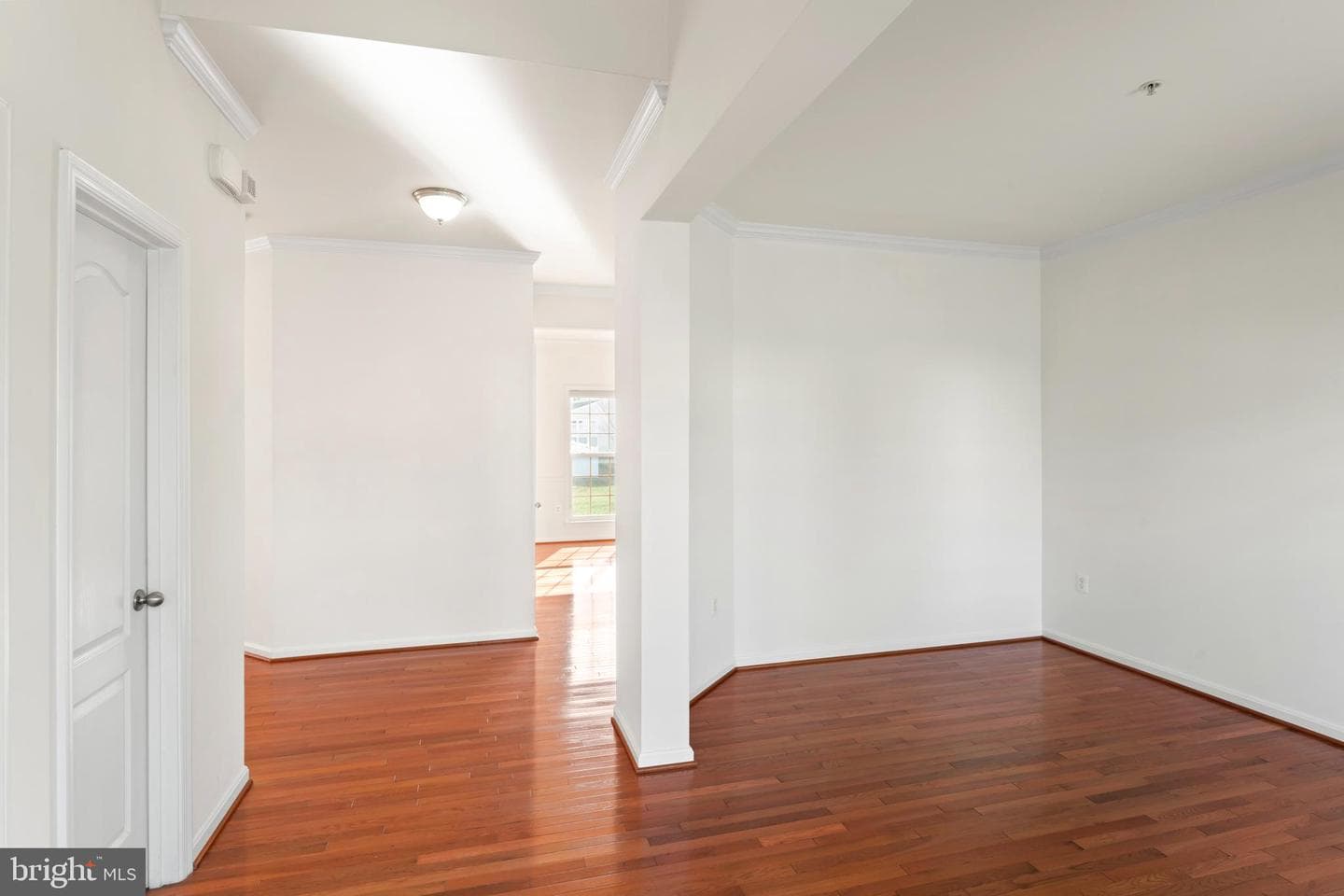 13910 Owings Avenue photo 4