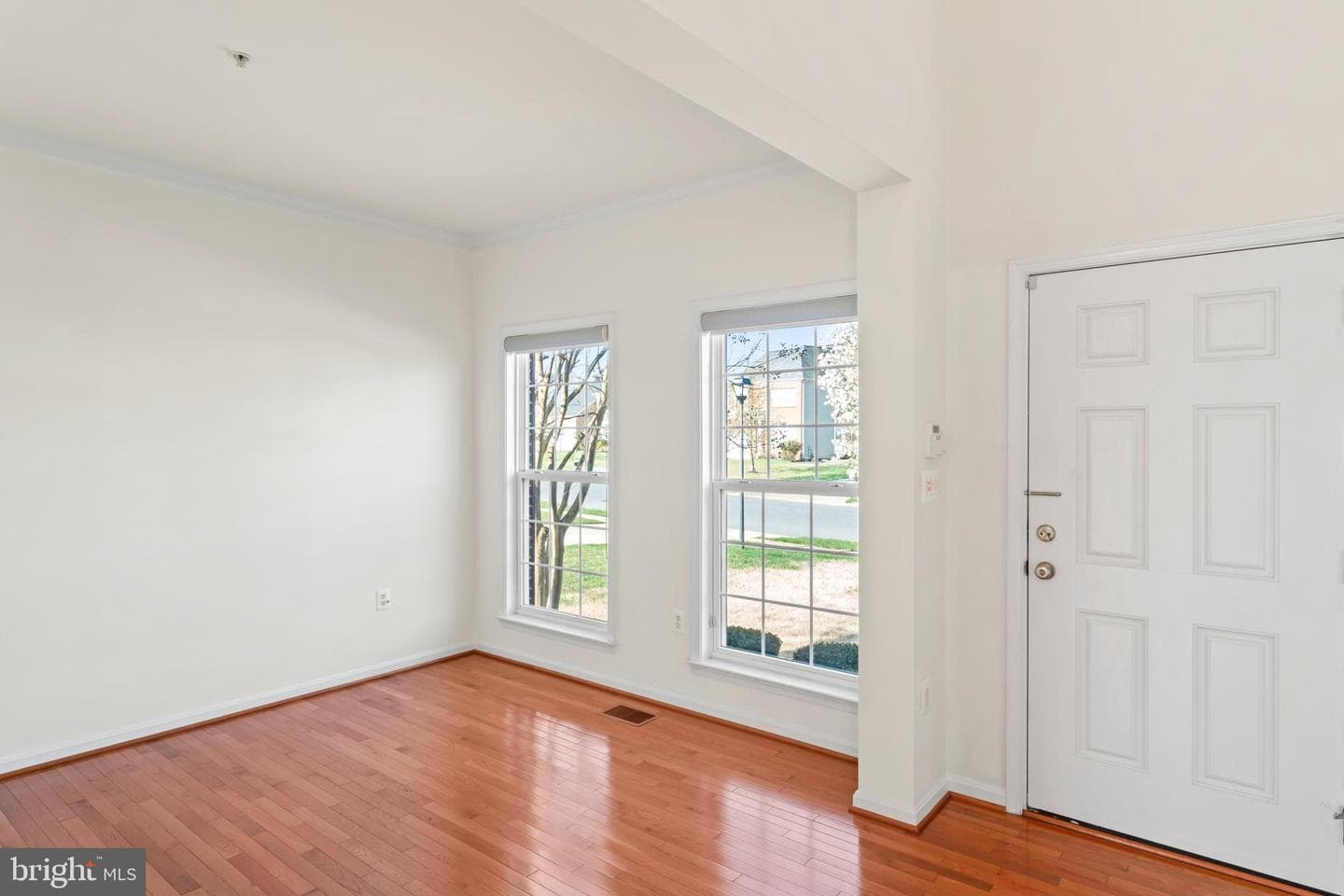 13910 Owings Avenue photo 5
