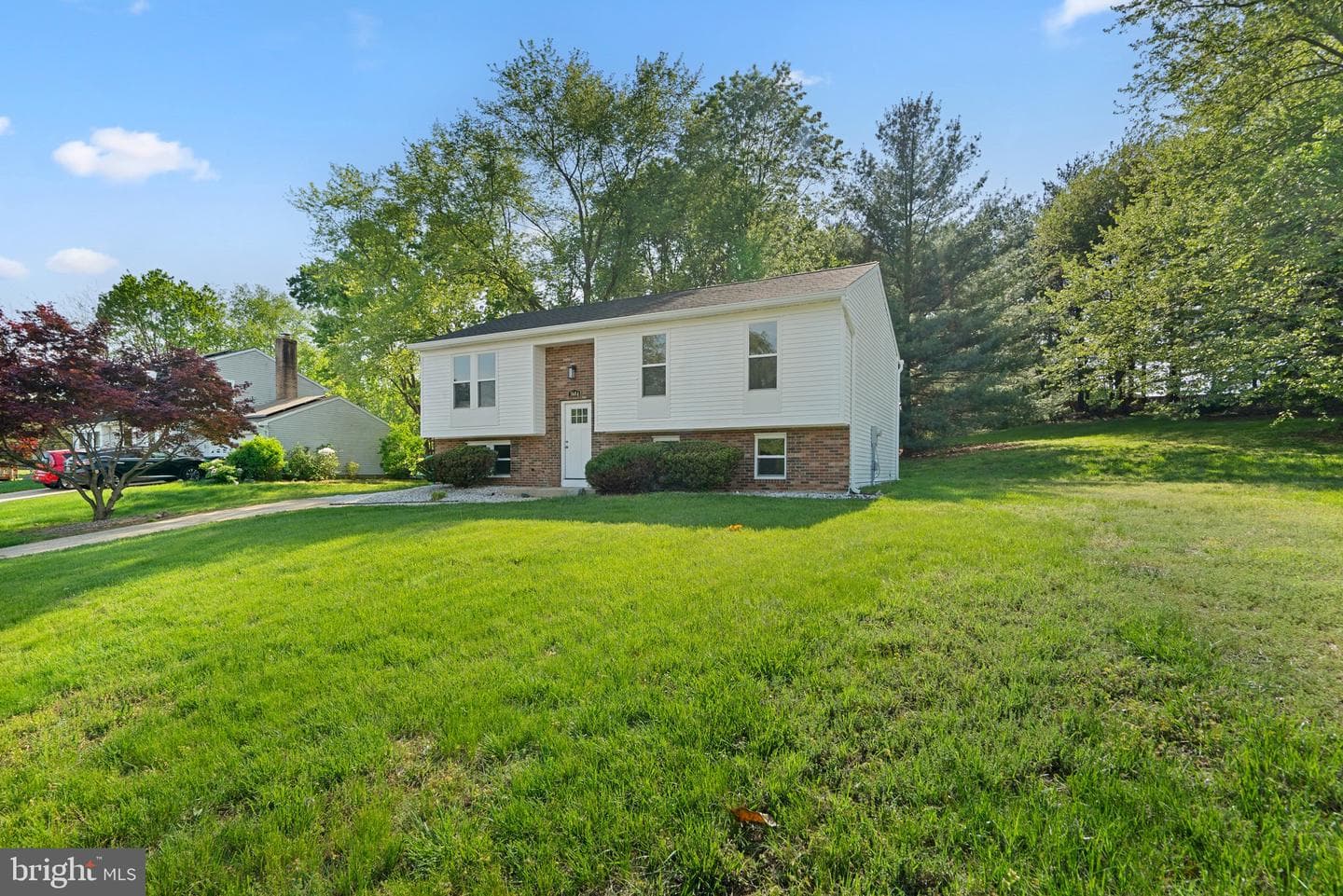 3604 Ripplingbrook Court photo 2