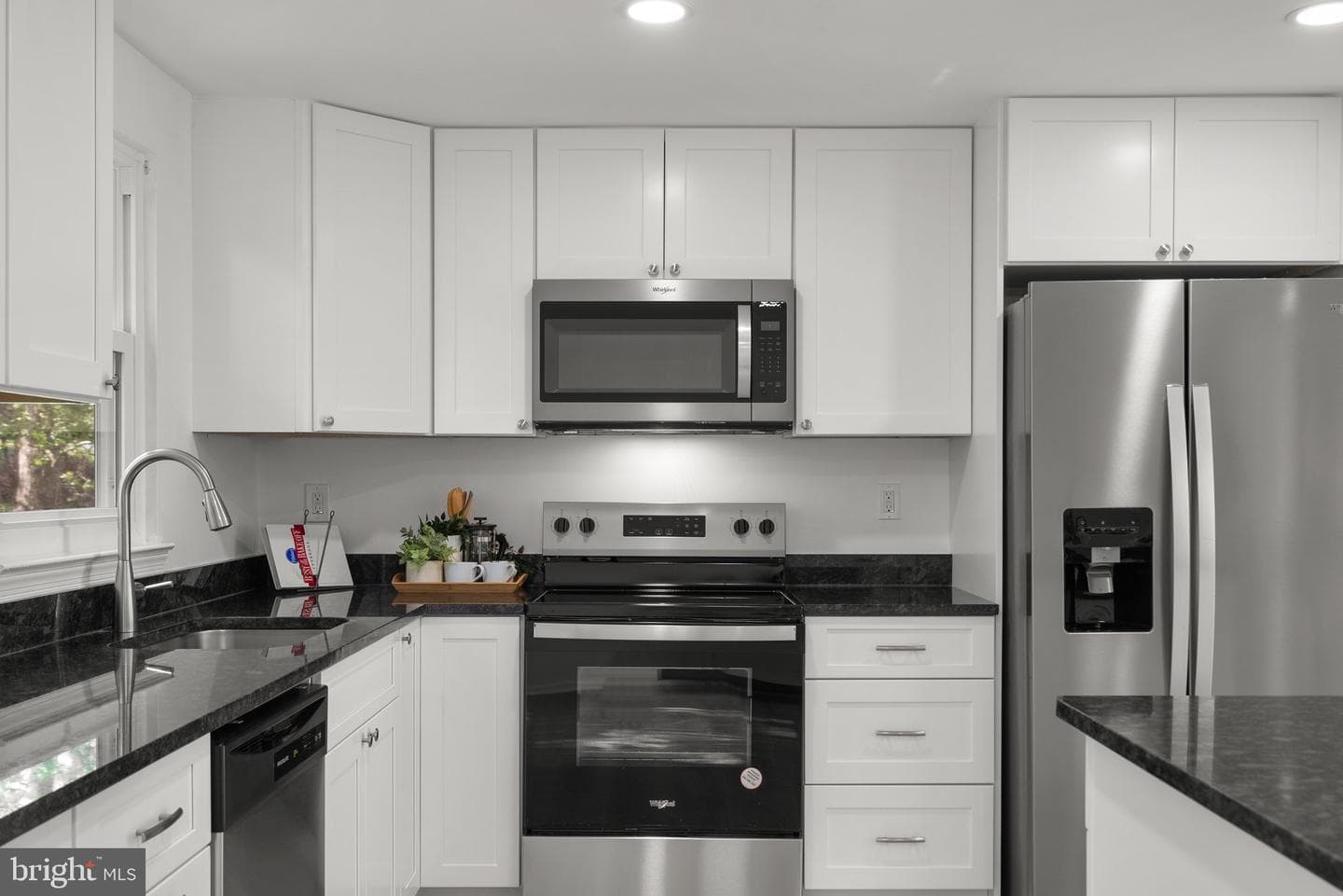 3604 Ripplingbrook Court photo 9