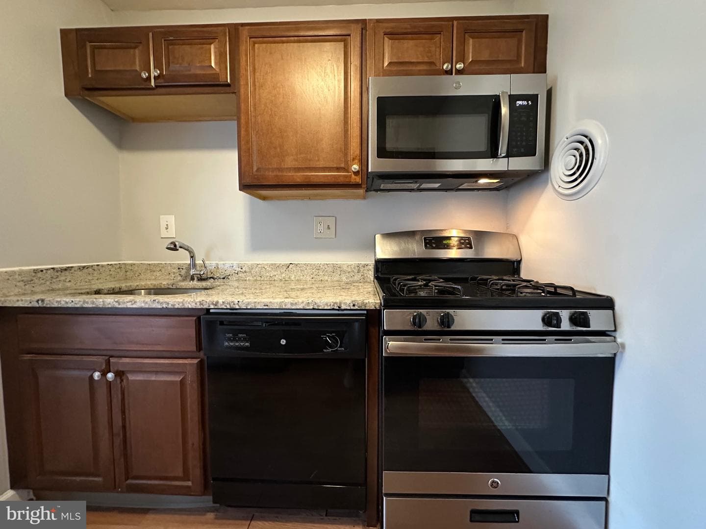 3817 Saint Barnabas Road #t102 photo 6