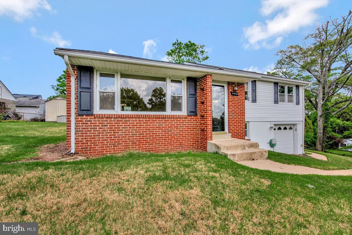 4406 Tonquil Street photo 2