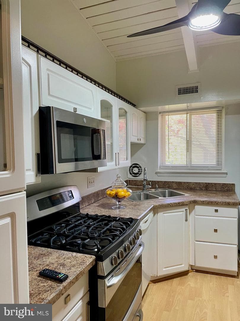 11352 Cherry Hill Road #1y304 photo 8