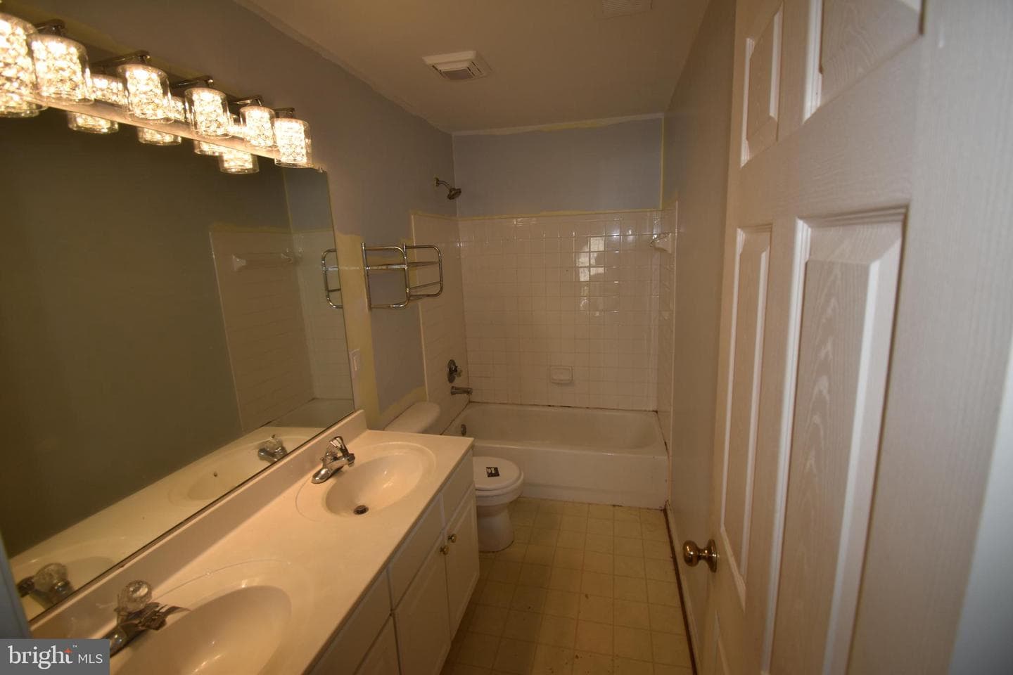 14906 Dennington Drive photo 10