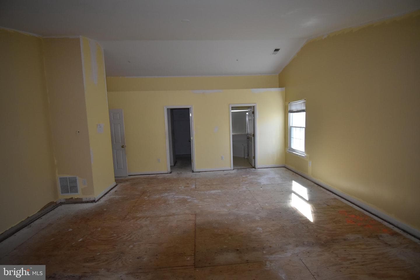 14906 Dennington Drive photo 13