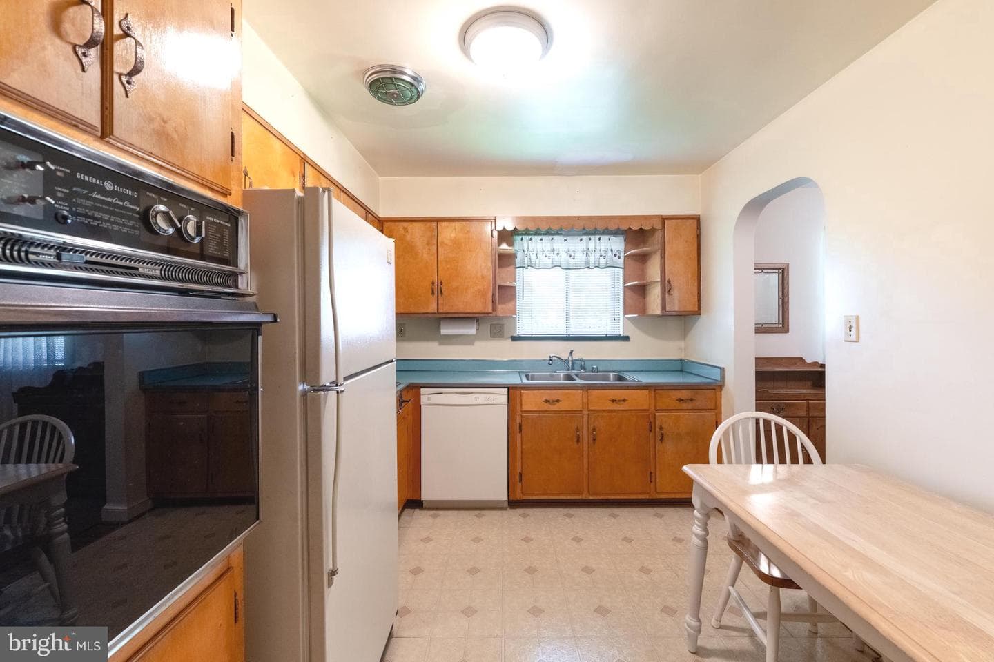 5709 Center Drive photo 9