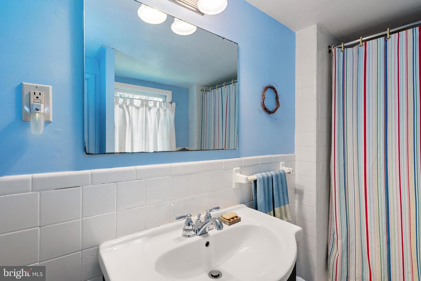 2200 Enterprise Road photo 15