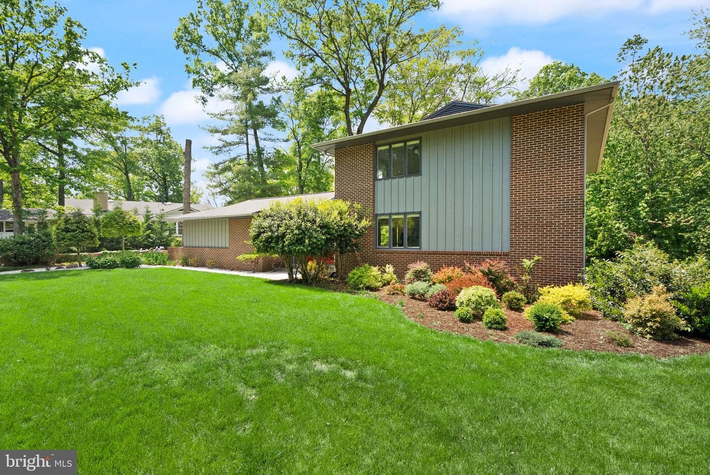 12205 Hazel Hill Circle photo 7