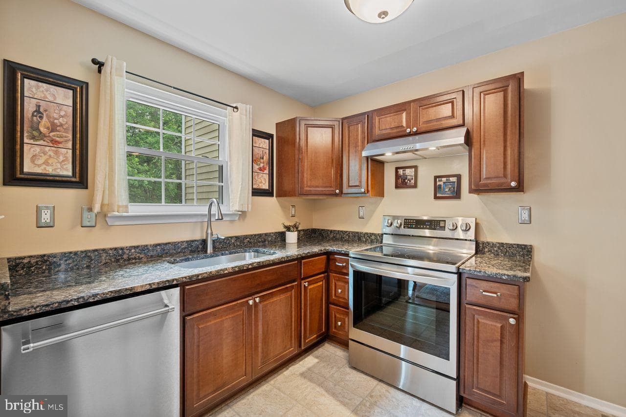 11419 Walpole Court photo 15