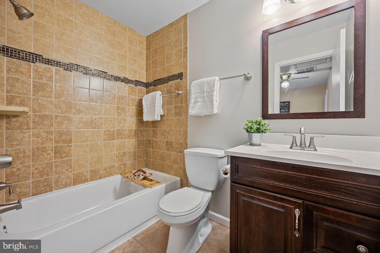 11419 Walpole Court photo 25