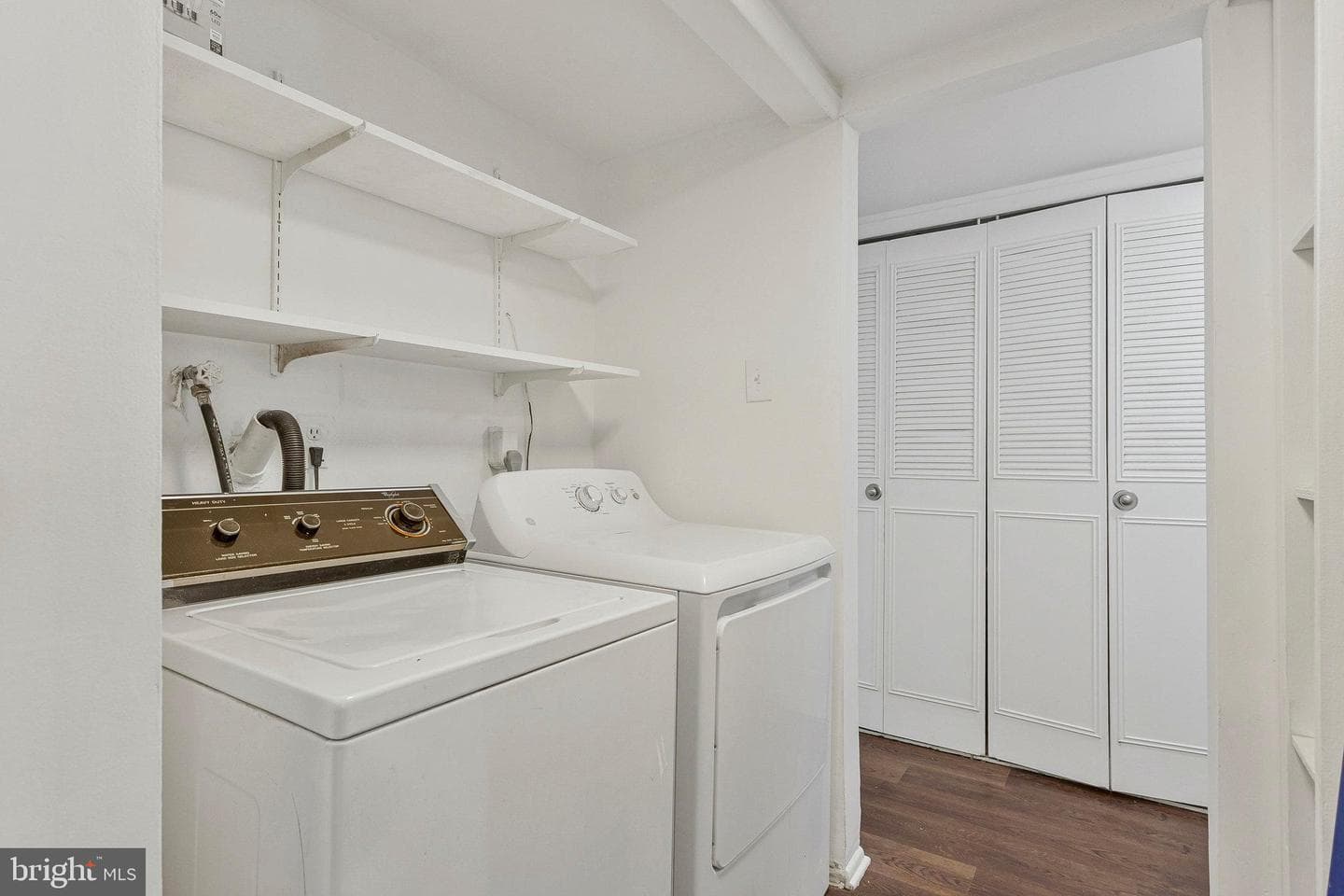 8636 Binghampton Place photo 23
