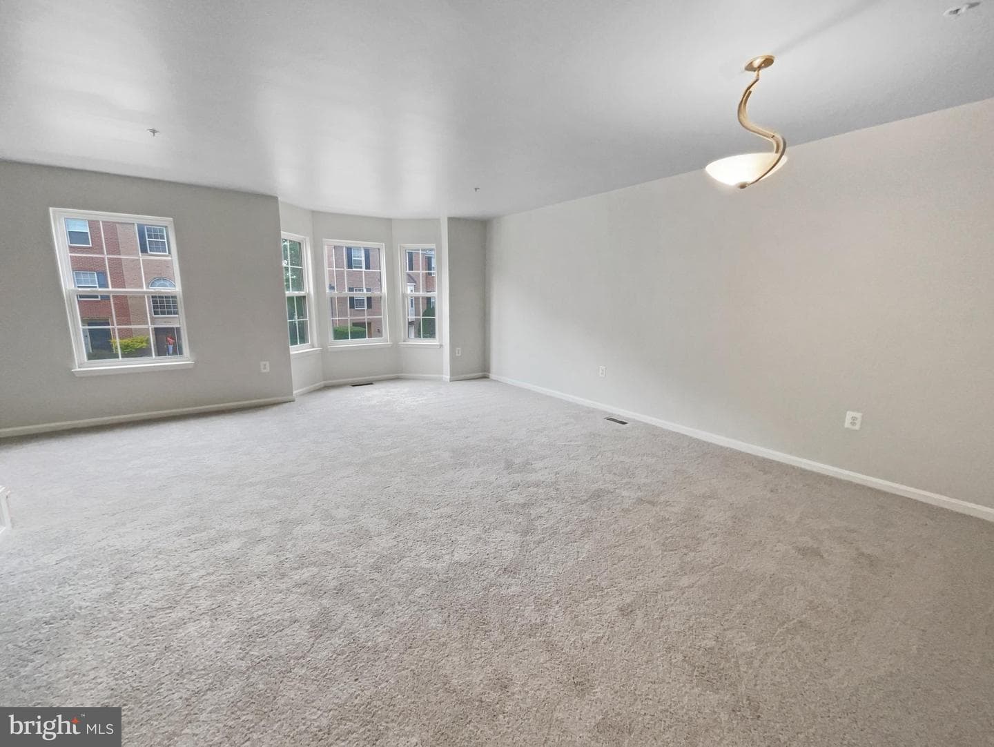 8233 Dellwood Court photo 12