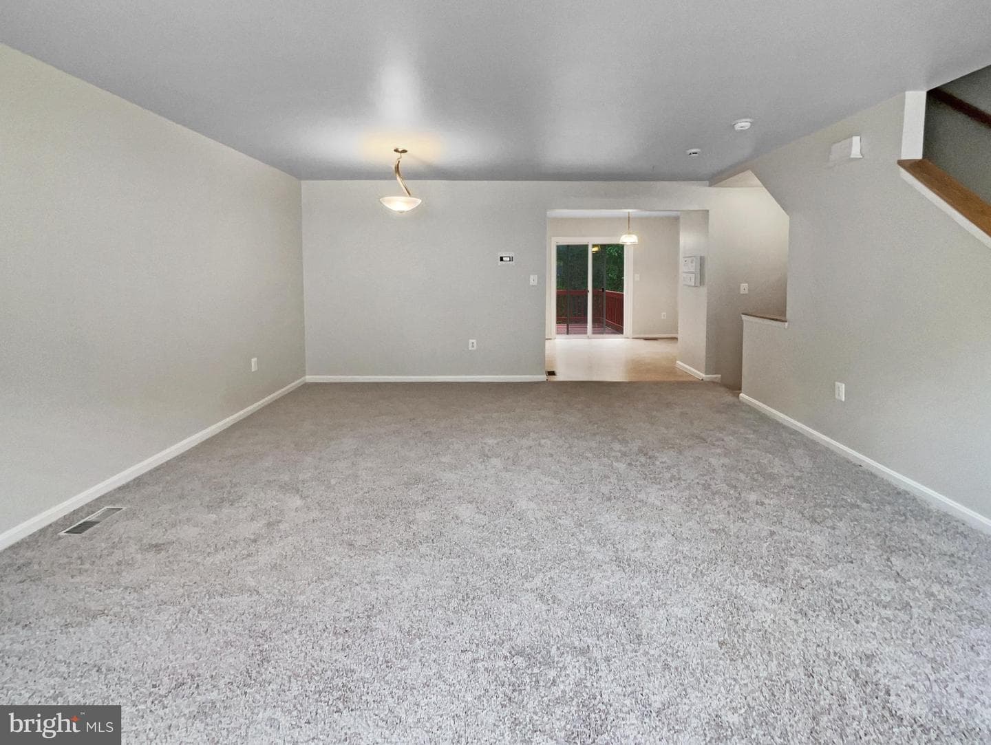 8233 Dellwood Court photo 3