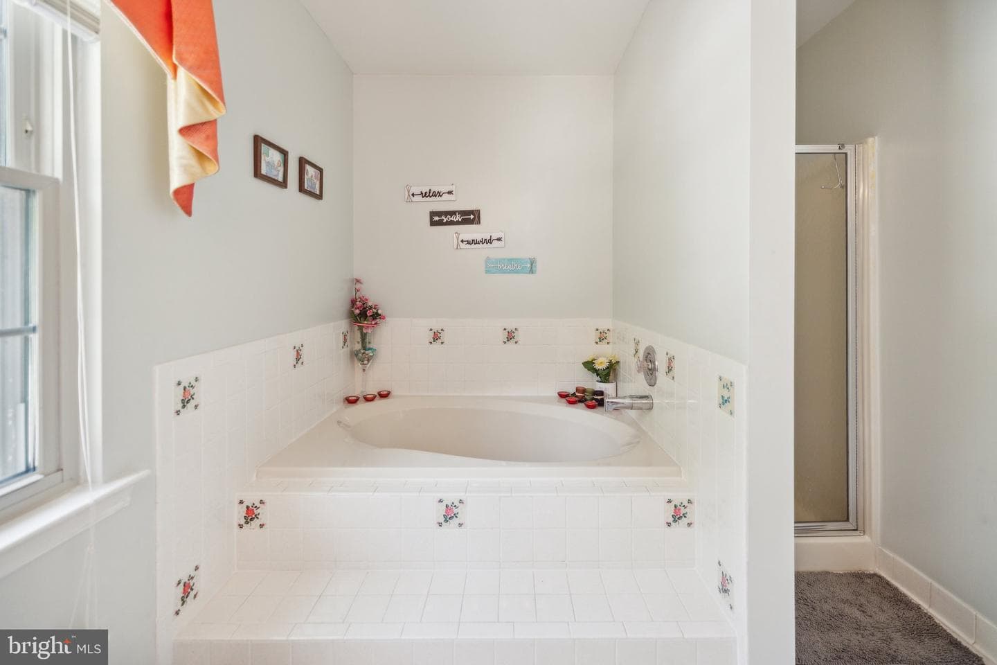 9406 Shallow Creek Lane photo 24