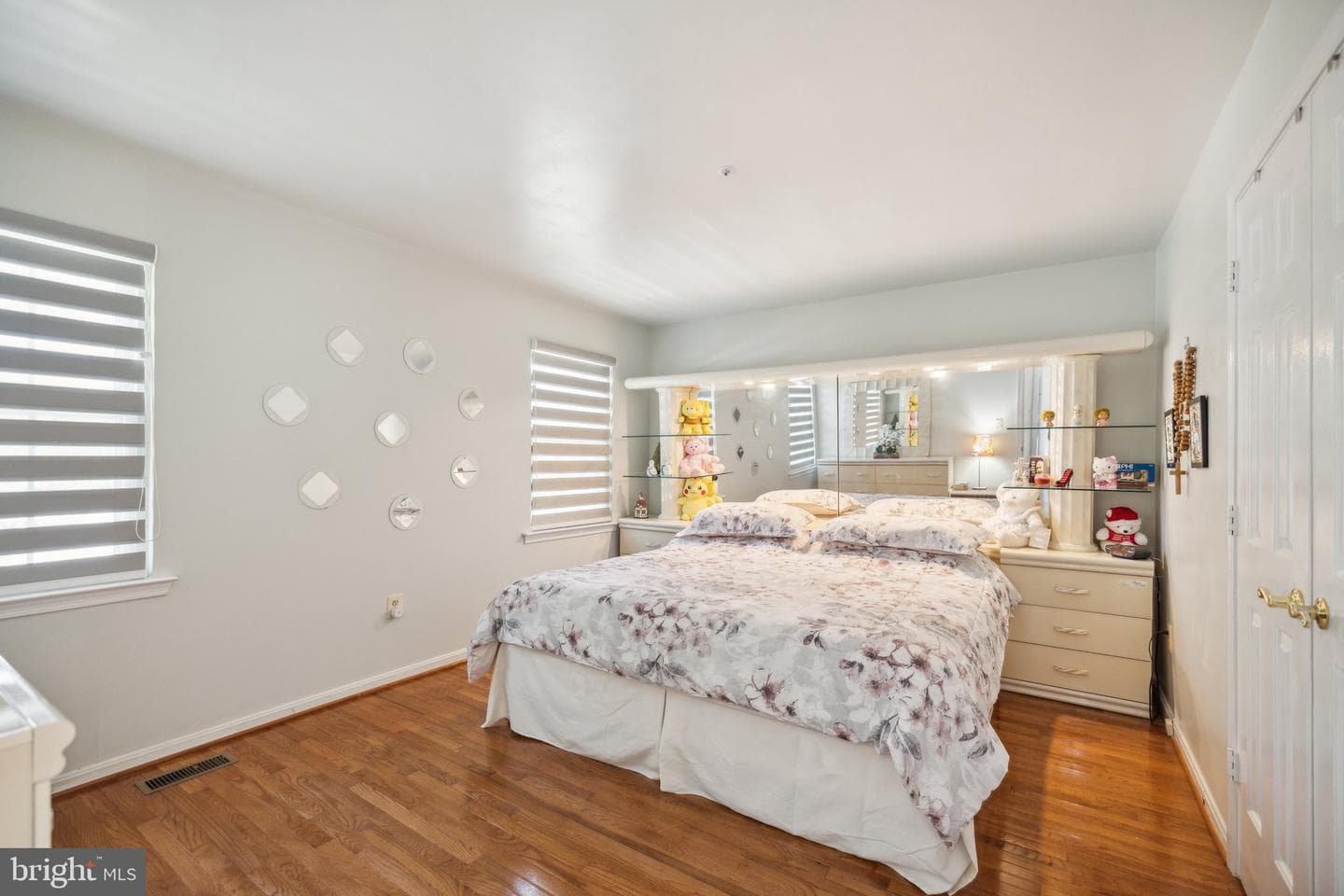 9406 Shallow Creek Lane photo 29