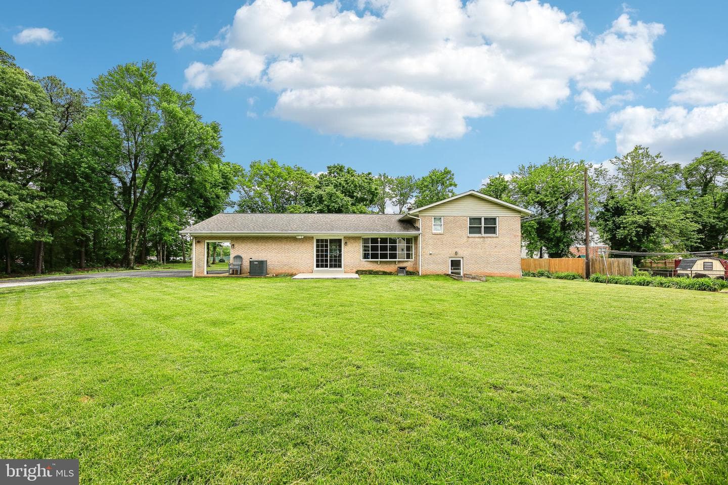 7410 Good Luck Road photo 40
